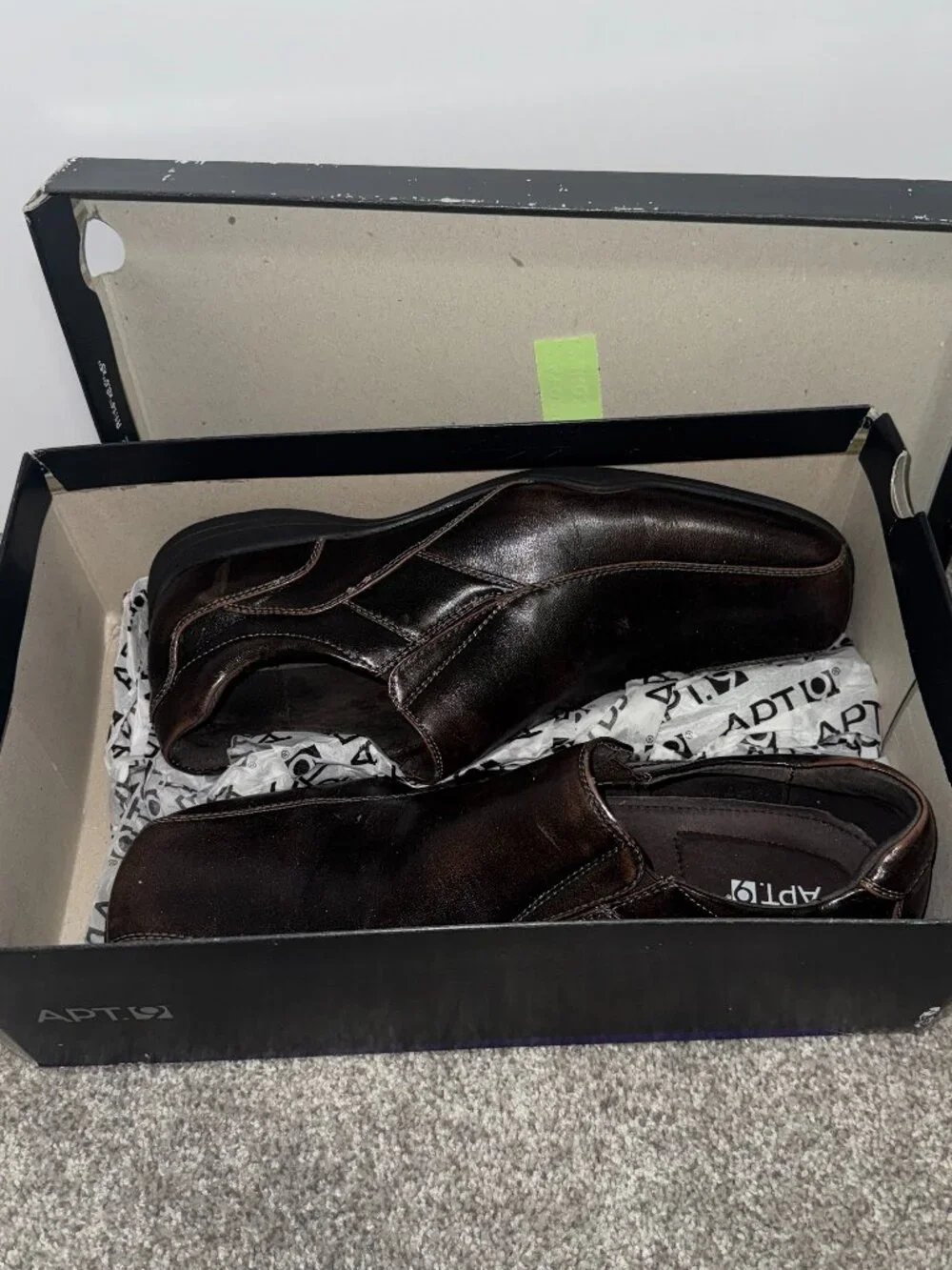 APT 9  Dress Shoes Leather Brown Size 11 Men’s